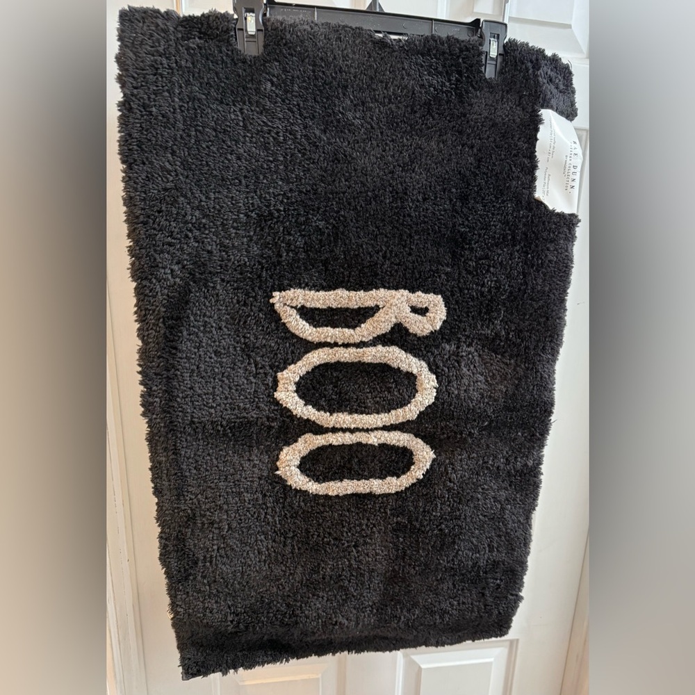 Rae Dunn BOO Bath Rug in Black & Gray NWT Size 20" x 32"